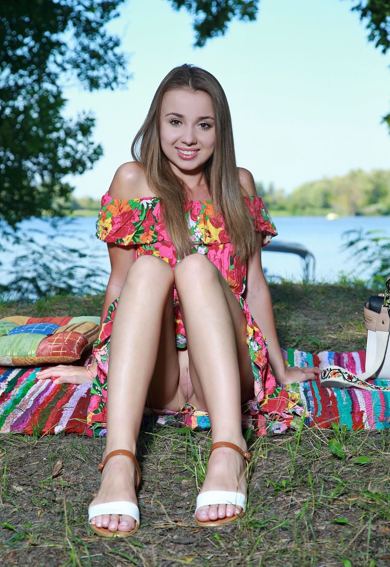 Света, 21